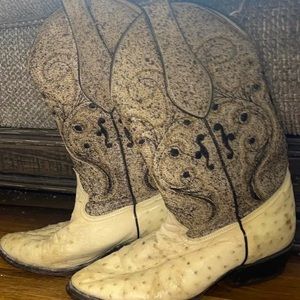 Correcaminos cowboy boots Hand Made full Quil Ostrich Mexico US Mens 8